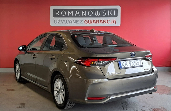 Toyota Corolla cena 102780 przebieg: 35326, rok produkcji 2022 z Kraków małe 562